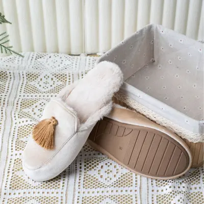 Princess-Style Hand-Stitched Tassel Velvet House Slippers, High Heel, Closed Toe