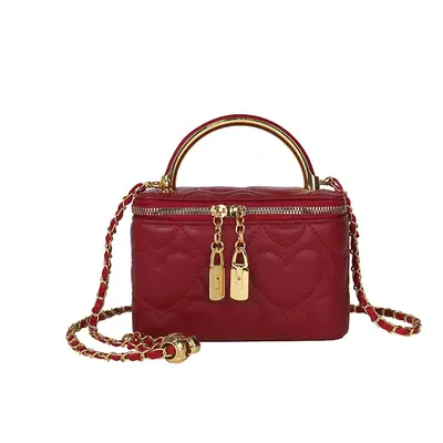 Women's Chain Bag with Diamond-Quilted Cosmetic Bag and Shoulder Strap - 6