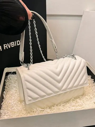 Women's Chain Shoulder Bag, Minimalist Design, Single Shoulder Crossbody - 1