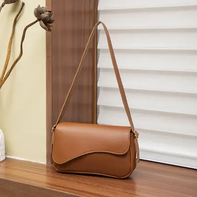 Minimalist Retro Small Square Shoulder Bag, Wavy Flap - 9