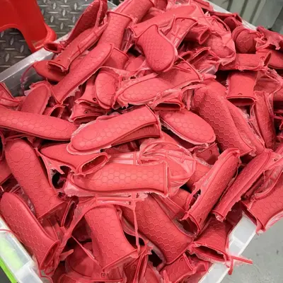 Fabrik-verdickte Silikon-Wärmeisolierung rutschfester Topfgriff-Abdeckung Topfohr-Klips Anti-Verbrühungs-Topfgriff-Abdeckung Silikon-Griff-Abdeckung Topfgriff-Set
