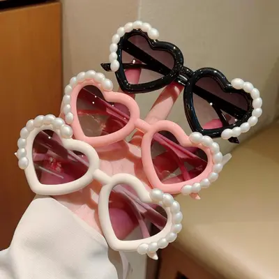Children's Heart-Shaped Sunglasses Cute Performance Photo Prop - 1