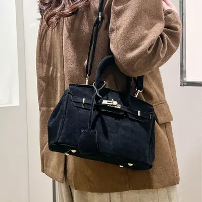 Women's Retro Single Shoulder Crossbody Bag, Large Capacity, Autumn Winter - 4