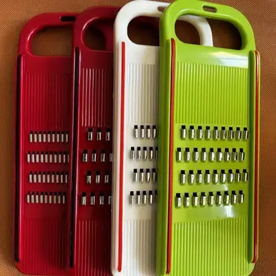 Streifenschneider [Marke SPOUNR] Dinsheng Kartoffelschneider Edelstahl Gurkenschneider Karottenschneider Multi-Funktions-Reibe - 10