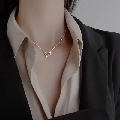 Kadınlar için içi boş kelebek elmas kolye, trend, popüler, zarif köprücük kemiği zinciri, niş tasarım, sade orman stili kolye