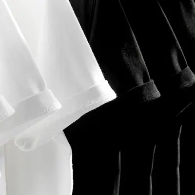 Weiße Kurzarm-T-Shirts aus 100% reiner Baumwolle für Damen und Herren 230G INS Fashion schwere undurchsichtige Rundhals uni Basis-Unterhemd Großhandel - 8