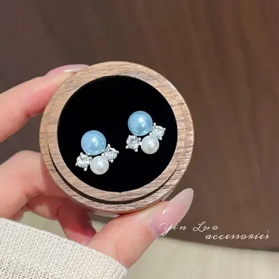 925 Iğne Kelebek İnci Küpe Kadın İnstagram Tarzı Yeni Model Trend Şık Tasarım Kaliteli Küpe Toptan