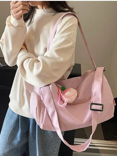 Sports yoga fitness bag 2025 new college student shoulder bag cute pendant-tipped crossbody bag popular travel bag
