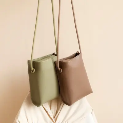 Sınır ötesi yeni Kore tarzı dikey cep telefonu çantası kadın moda basit küçük omuz çantası ins japon tarzı mini çapraz küçük çanta