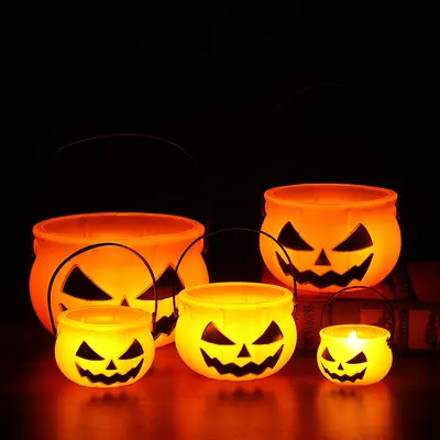 Halloween Pumpkin Bucket Lantern, Handheld Candy Bucket for Children