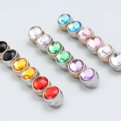 Invisible Magnetic Clasp for Shirts and Headscarves, Seamless, Rhinestone