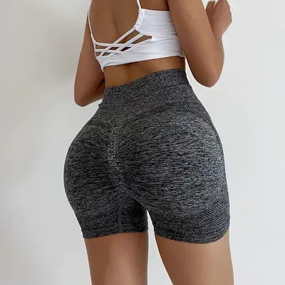 Yüksek Bel Dikişsiz Kalça Kaldıran Hızlı Kuruyan 3/4 Kadın Fitness Taytı - 10