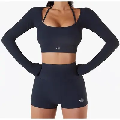 Rippstrick Yoga-Set, 2-teilig mit Shirt und Shorts, mit Brustpolster - 3