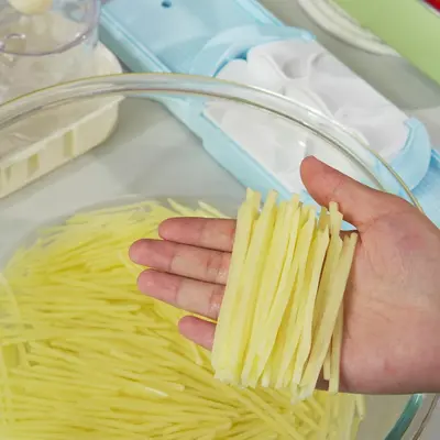 Potato and vegetable shredder, multifunctional cutter