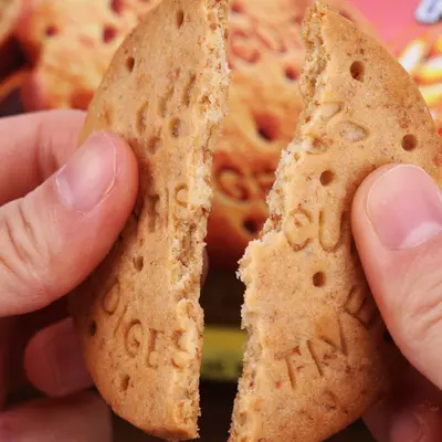 Malaysian McBike Whole Wheat Biscuits, 60g, Grape Malt and Cocoa Flavour