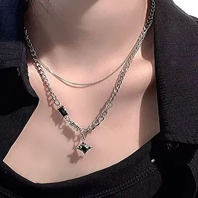 Yıldız çift katmanlı kolye erkek moda kazak zinciri hafif lüks niş tasarım hip-hop tarzı çift erkek ve kız klavikula zinciri
