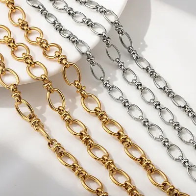Stainless Steel Oval Clasp Chain Necklace, 18K Gold Plated