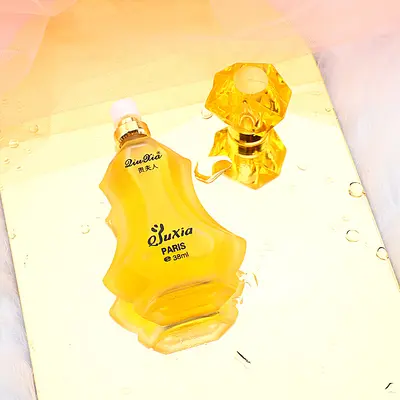 Qiuxia Women's Perfume, Long-Lasting, Light Floral and Fruity Scent