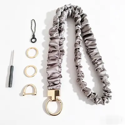 Stoff-Scrunchie Handy-Halsband, goldfarbener T-Clip - 13