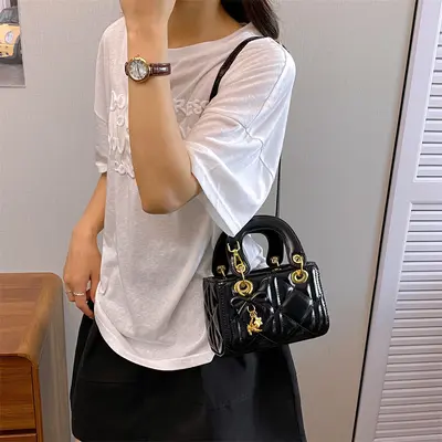 Schlichte Damen-Umhängetasche, Diana-Tasche - 4