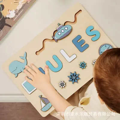 Çocuklar için 0-3 yaş ahşap eğitici puzzle, 6 karikatür model, harf ve isim yapboz tahtası