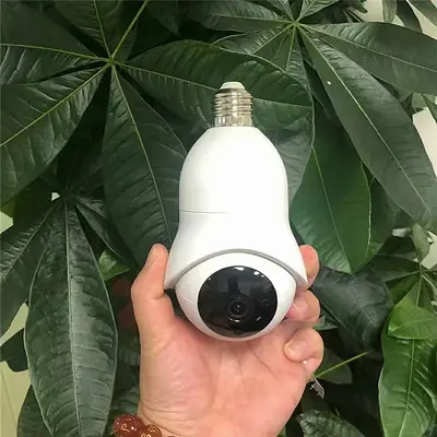 Lamba tipi 1080p 5G WiFi kamera, 360° akıllı takip - 2