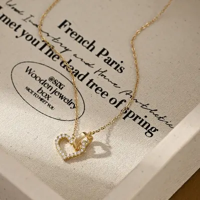 Gold-plated zircon necklace with heart cut pendant - 3