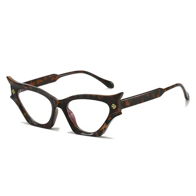 Angular Cat-Eye Sunglasses, Retro Style, Jumping-Shape Temple Detail - 13