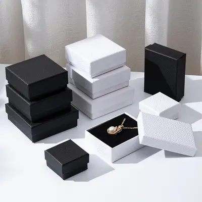 Textured Luxury Jewelry Packaging Box Necklace Bracelet Ring Box Two-Piece Lid Earring Bracelet Jewelry Storage Box