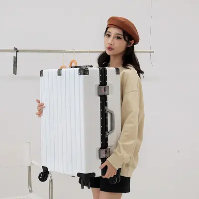Aluminum Frame Trolley Suitcase, Combination Lock, Universal Wheels, Large Capacity - 3