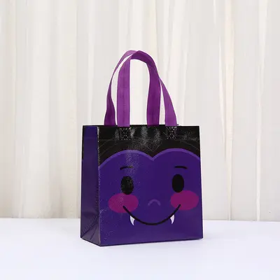 Cartoon Print Non-Woven Halloween Style Handbag Party Candy Gift Bag Mall Shopping Packaging Bag Wholesale