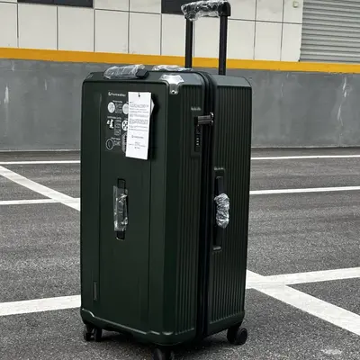 Foreign trade export super large capacity five-wheel antibacterial material suitcase, lockable coded cabin size luggage - 10