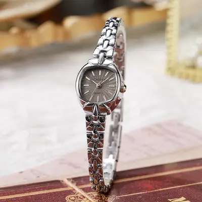 Women's Bracelet Watch, Golden, Vintage Quartz - 10