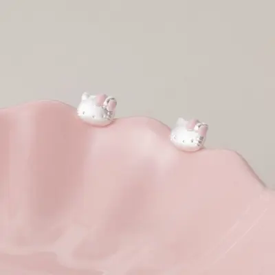 S999 Silber Schmetterlings-Schleife Kätzchen Ohrstecker zierlich