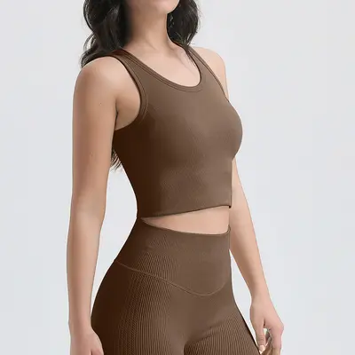 Seamless One-Piece Sports Bra with Fixed Pads, Women's Yoga Wear - 12