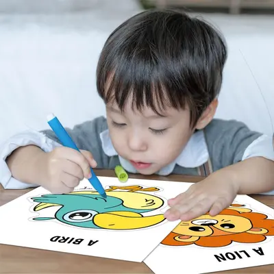 Tier-Bastelbuch zum Ausschneiden für Kinder von 3-6 Jahren mit Materialset
