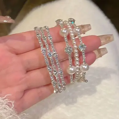 Perlenarmband mit Zirkonia, Prinzessinnen-Stil - 1