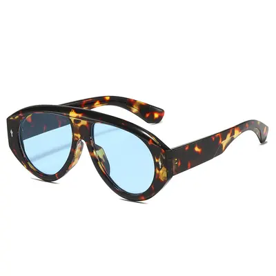 Oversized Aviator-Style Sunglasses with Rivet Detail for Driving - 13