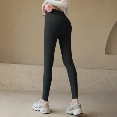 High-Waist Pilates Yoga Pants, Quick-Dry, Butt-Lifting - 7