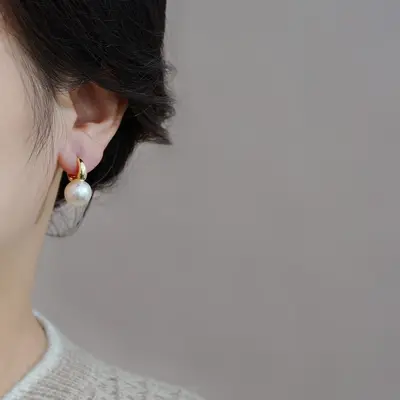 Pearl Clip-On Earrings Vintage French Style Button Studs