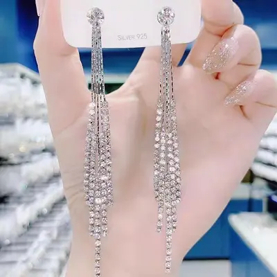 Premium and elegant live streaming cross-border internet celebrity elegant earrings European and American fashion exaggerated rhinestone long tassel earrings for women - 10