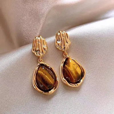 Sonbahar Kış Maillard Kaplan Gözü Taşı Küpe Retro Çok Amaçlı Şık Küpe Lüks Yüksek Kalite Basit Moda Kulak Aksesuarı Kadın - 13