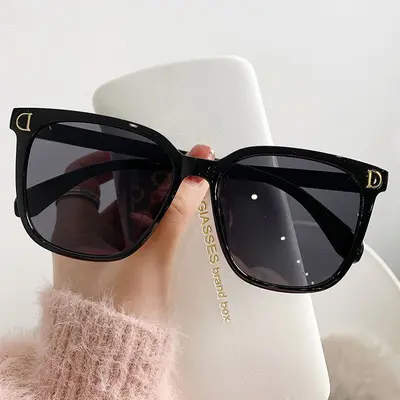 Damen-Sonnenbrille mit UV-Schutz und Strahlenschutz, modisch - 8