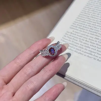 S925 Sterling Silver Moissanite Ring 1.5 Carat Oval 6x8 mm Red Stone