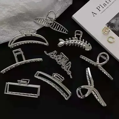 Gümüş Metal Saç Tokası Topuz Saç Klipsi Büyük Boy Yüksek Kalite Köpek Balığı Klipsi Kore Saç Aksesuarı Başlık Aksesuarı Saç Klipsi Kadın