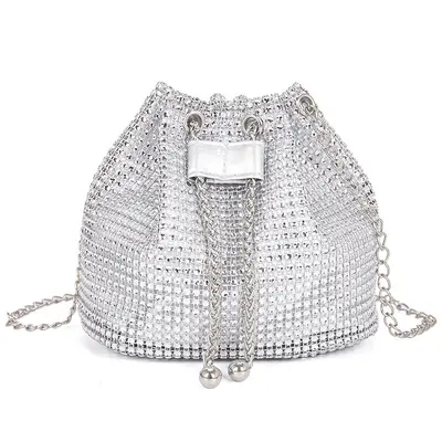 Women's Diamond-Pattern Chain Crossbody Bucket Bag - 8