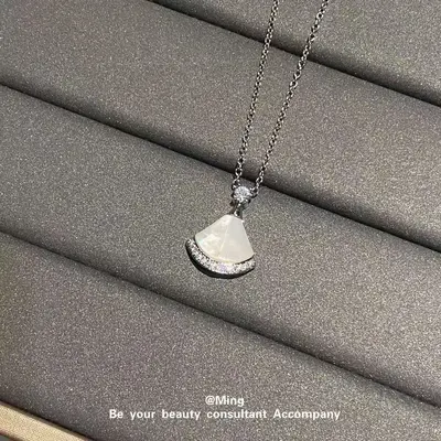 Mini-Ventilator Perlmutt-Anhänger Halskette Damen leicht luxuriös elegant - 8