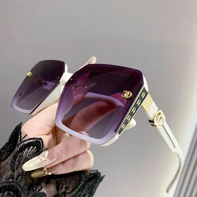 Women's Sunglasses UV400 Protection Large Frame - 3