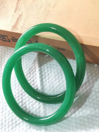 Hetian-Jade-Armband, Xinjiang, natürlich, geölte Rundform - 12