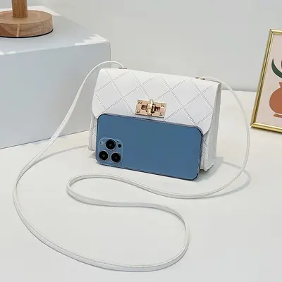 2024 yeni elmas kabartmalı kilitli çapraz askılı küçük kare çanta günlük sade bozuk para cüzdanı moda küçük çanta dropshipping